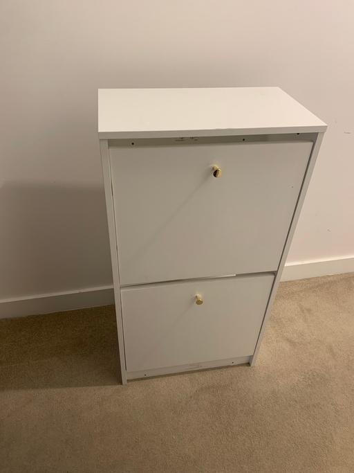 Buy & Sell North London Hoxton - North London - Photos for White Shoe cabinet