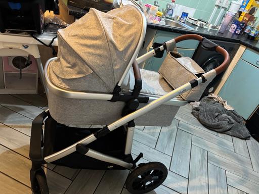 Buy & Sell Worcestershire Bromsgrove - Photos for Zummi single/ double travel system