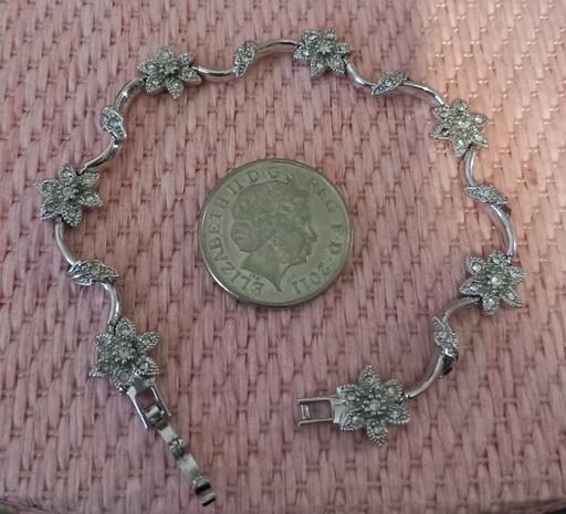 Buy & Sell Merseyside Saint Helens - Photos for vintage nadri gemstone flower bracelet