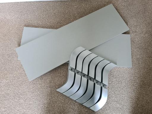 Buy & Sell Lancashire Preston - Photos for 5 x brackets x 2 Floating Shelves