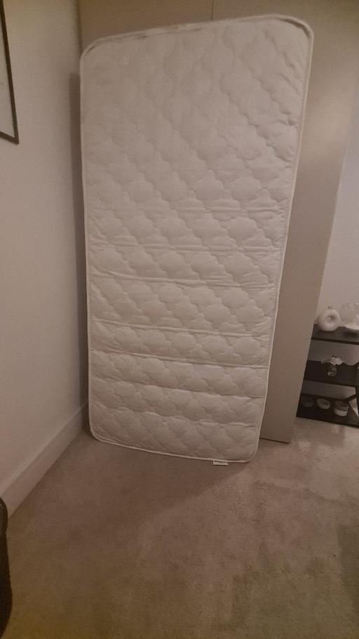 Buy & Sell Barnet Edgware - Barnet - Photos for Single Bed Mattress