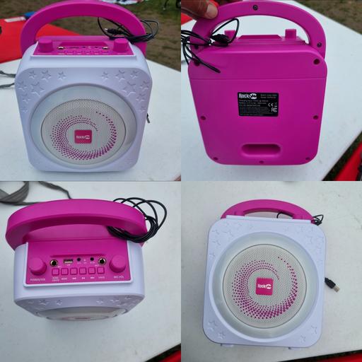 Buy & Sell South West London Kingston upon Thames - Photos for BLUETOOTH KARAOKE SPEAKER INBUILT BATTERY