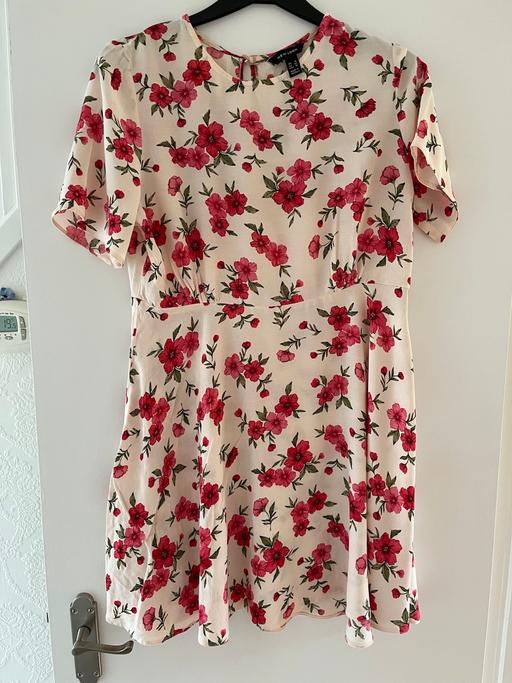 Buy & Sell West Midlands Wolverhampton - Photos for NEW LOOK DRESS