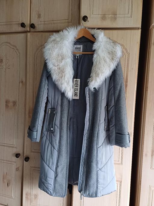 Buy & Sell Greater Manchester Stockport - Photos for womens River Island coat