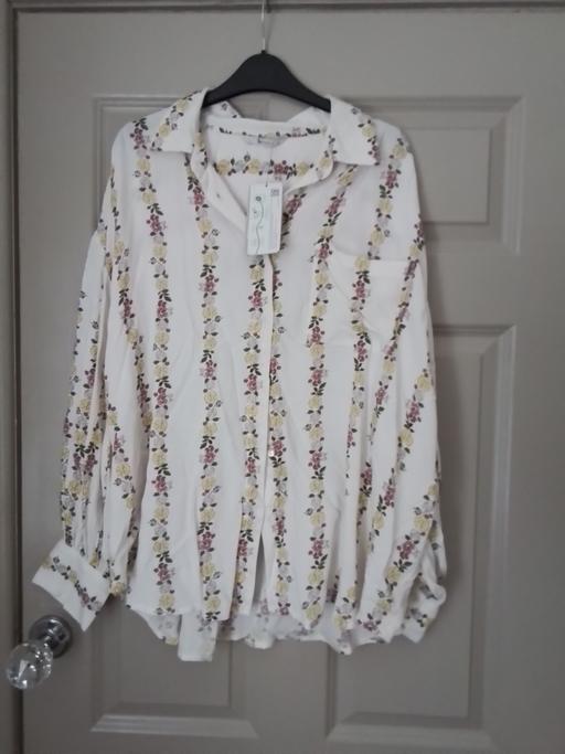 Buy & Sell West Midlands Dudley - Photos for size 20 ladies blouse from t.u