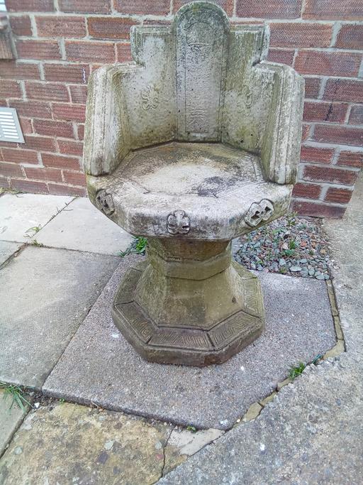 Buy & Sell South Yorkshire Sheffield - Photos for concrete/stone garden chair