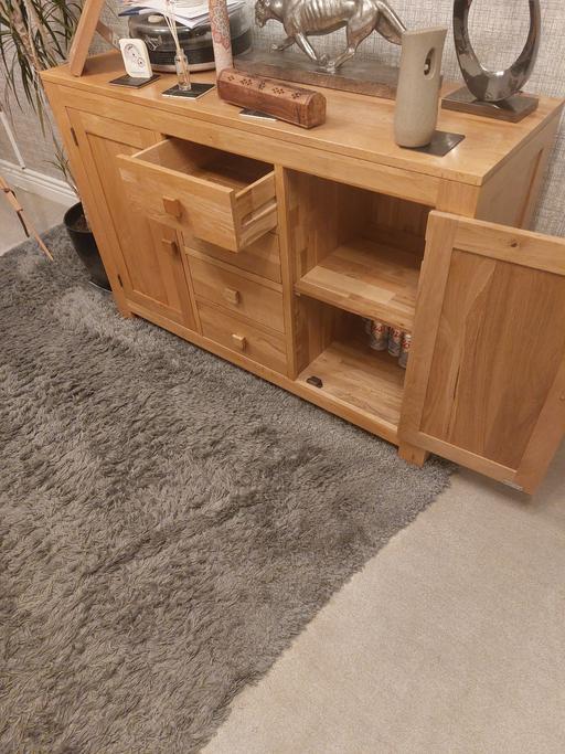 Buy & Sell Kent Gravesham - Photos for Oak Sideboard