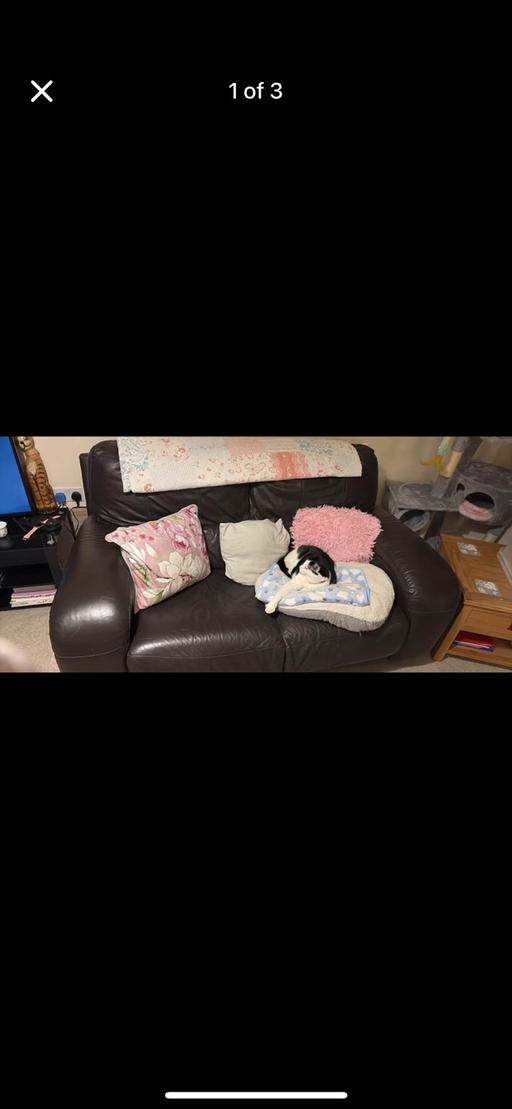 Buy & Sell Warwickshire Stratford-on-Avon - Photos for 2 seater sofa