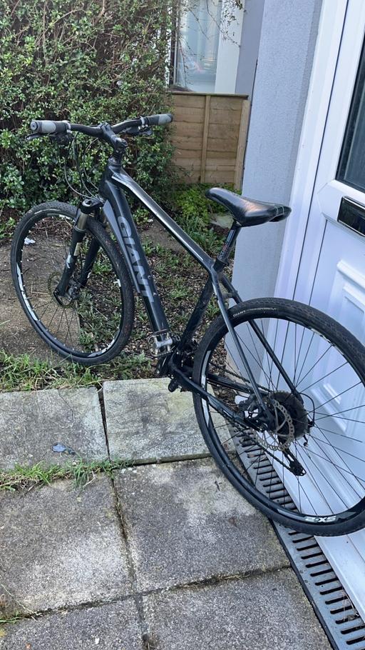 Buy & Sell Merseyside Sefton - Photos for Giant bike