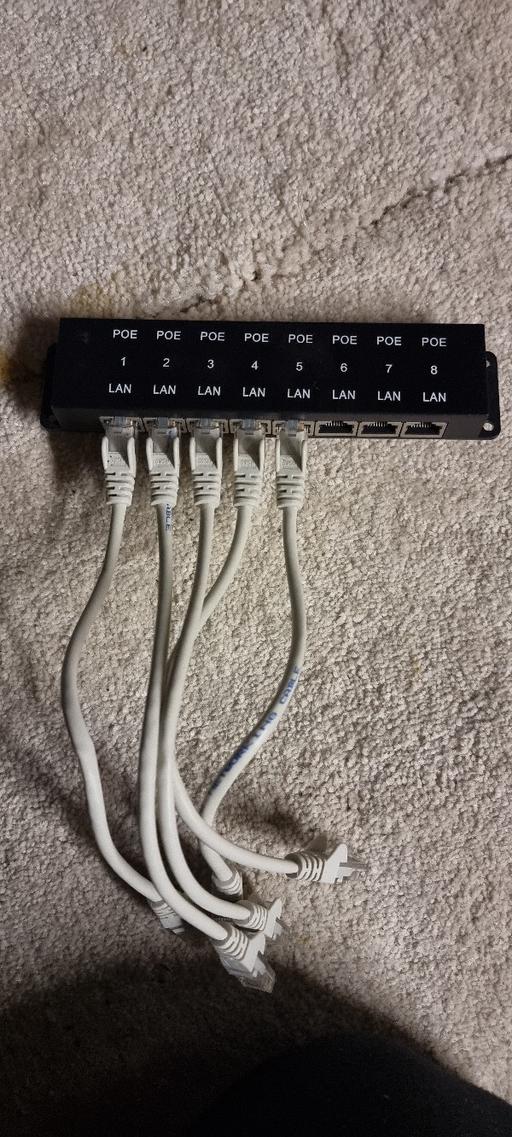 Buy & Sell West Midlands Birmingham - Photos for LAN to POE Switch