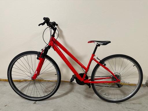 Buy & Sell West London West Kensington - West London - Photos for Ladies red hybrid bike w/suspension 28” wheel