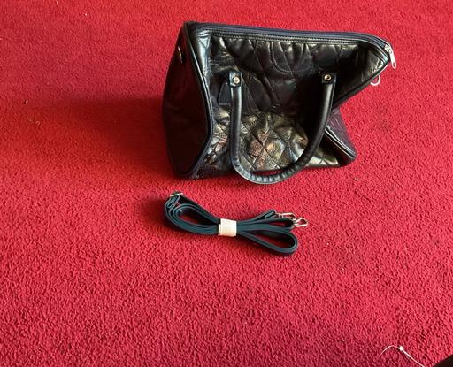 Buy & Sell Essex Basildon - Photos for Blue handbag