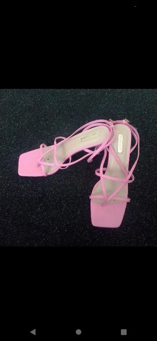 Buy & Sell West Midlands Sandwell - Photos for pink strappy shoes