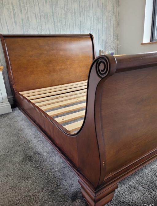 Buy & Sell West Midlands Solihull - Photos for King sized sleigh bed frame