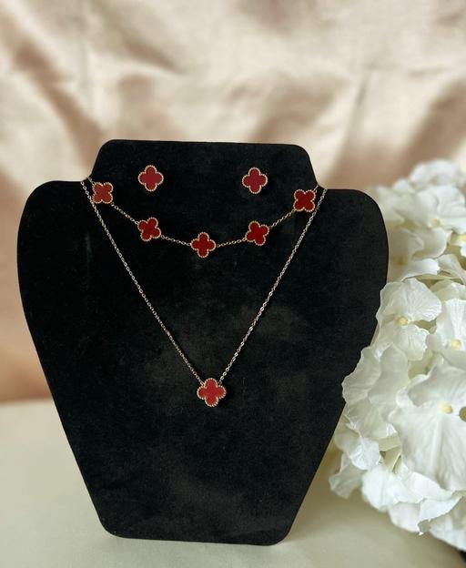 Buy & Sell Glasgow Priesthill - Glasgow - Photos for Deep Red Clover Jewellery Set