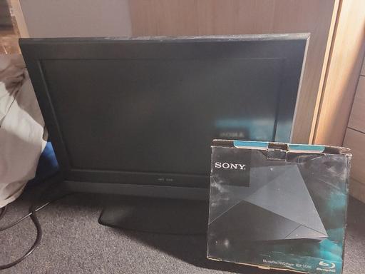 Buy & Sell Buckinghamshire Milton Keynes - Photos for Hitachi HD TV and boxed Sony blu-ray player