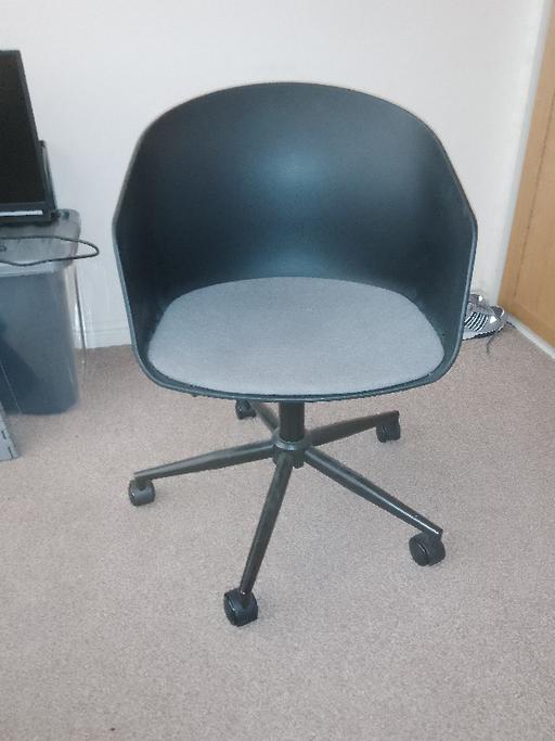 Buy & Sell West Midlands Birmingham - Photos for bucket swivel grey padded desk chair