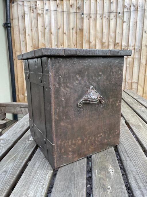 Buy & Sell Somerset Street - Somerset - Photos for Arts and crafts coal box