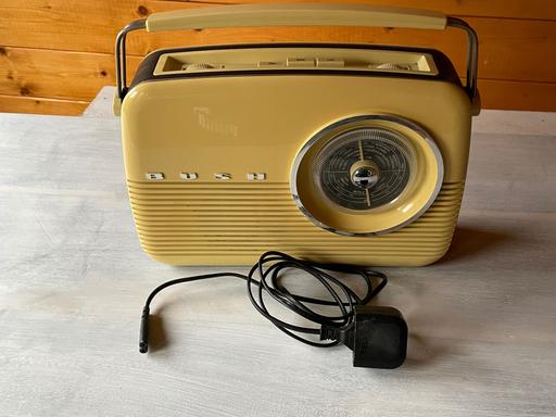 Buy & Sell Somerset Street - Somerset - Photos for Vintage bush radio