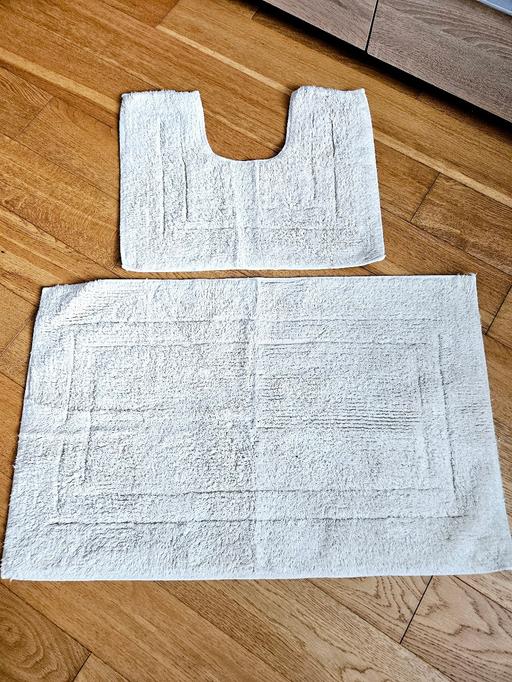 Buy & Sell South Yorkshire Doncaster - Photos for Bath mats, 2 piece, cream coloured