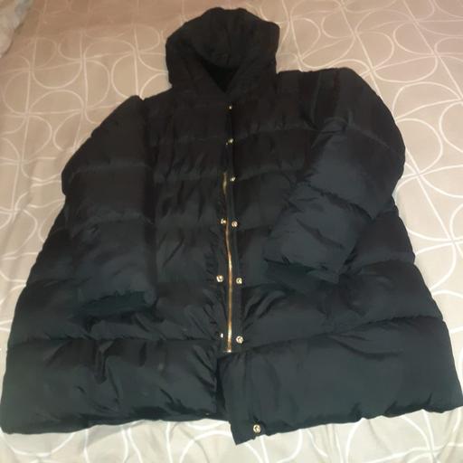 Buy & Sell Reading Earley - Reading - Photos for Womens thick puffer coat