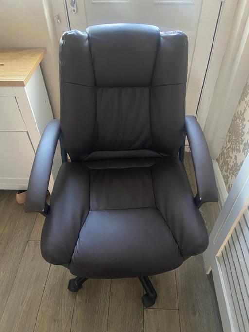 Buy & Sell South West London Sutton - Photos for Brown faux leather office chair