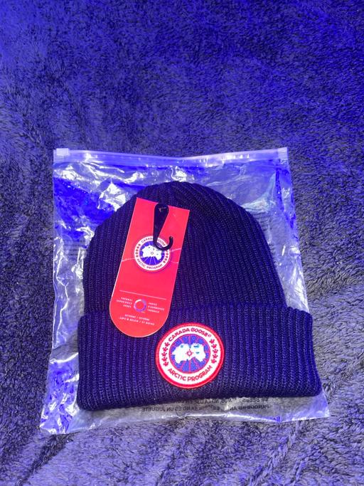 Buy & Sell Essex Thurrock - Essex - Photos for Navy blue beanie