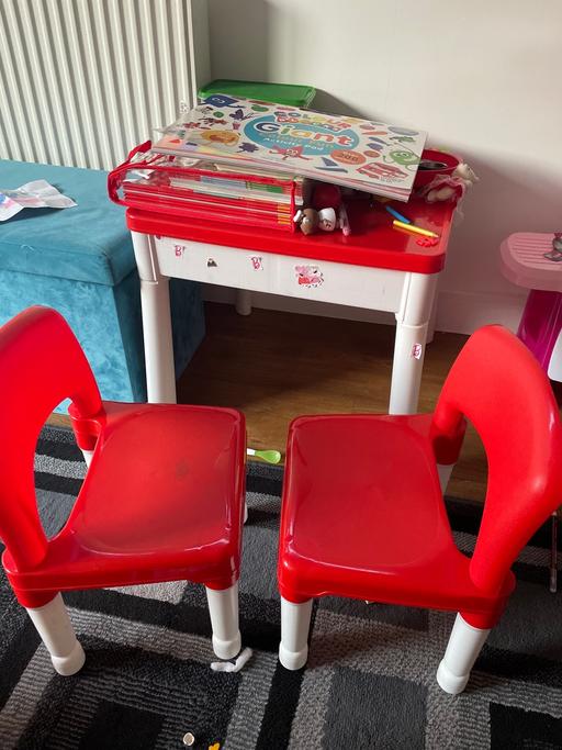 Buy & Sell East London Gants Hill - East London - Photos for Kids Table + 2 Chair.