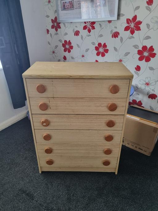 Buy & Sell West Midlands Dudley - Photos for Bedroom cupboard with six drawers