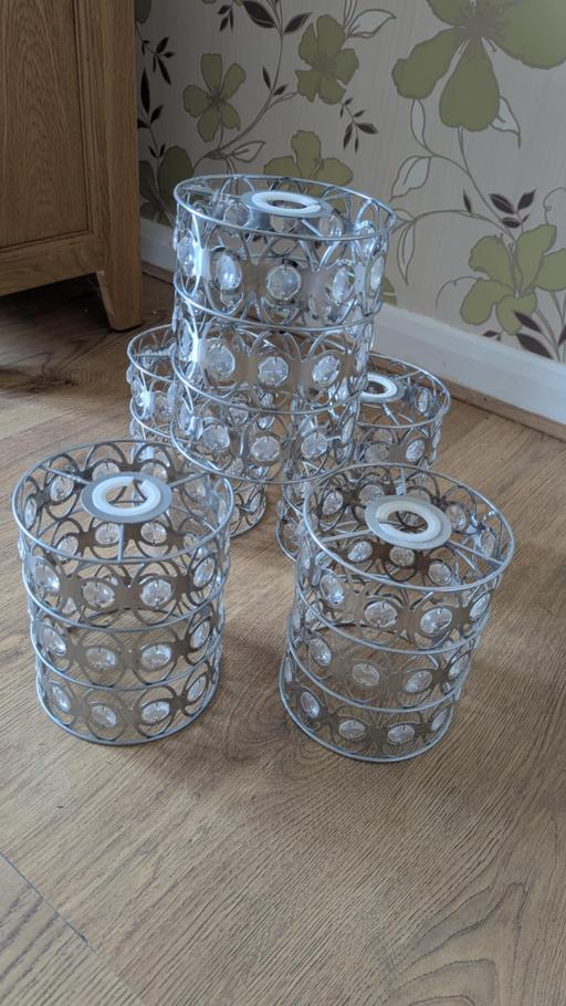 Buy & Sell Leicestershire North West Leicestershire - Photos for set of 5 crystal lamp shades