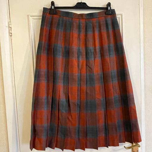 Buy & Sell Dorset Bournemouth, Christchurch and Poole - Photos for Vintage Ladies Pitlochry Of Scotland Skirt