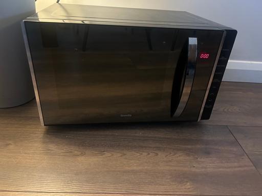 Buy & Sell West Midlands Dudley - Photos for Breville BRGM2316 microwave