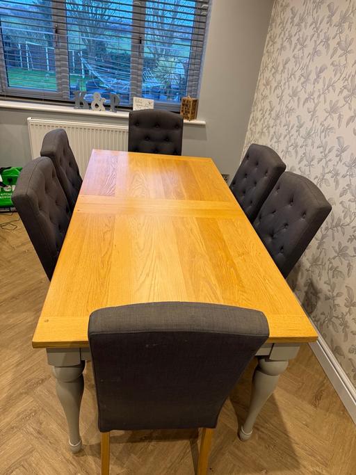 Buy & Sell South Yorkshire Sheffield - Photos for Extendable Oak Table & Matching Sideboard