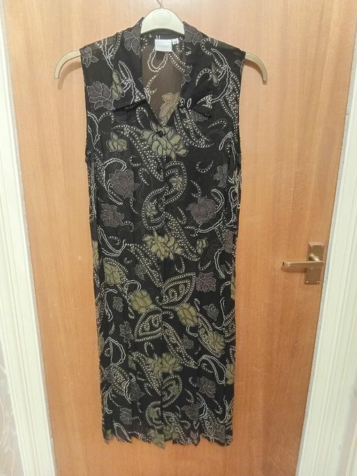 Buy & Sell West Midlands Solihull - Photos for Longline Sleeveless Waistcoat and Free Matchi