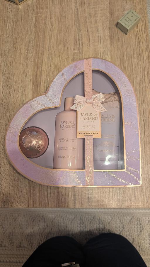 Buy & Sell Hampshire Havant - Photos for Baylis & Harding Gift Set. RRP £19.99