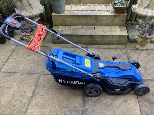 Buy & Sell Worcestershire Wyre Forest - Photos for Hyundai Electric Lawnmower