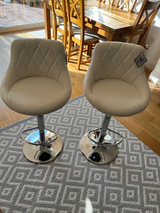 Buy & Sell East London Havering - Photos for Two Bar Stools