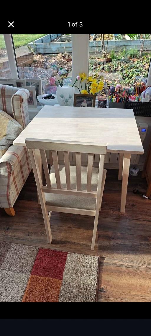 Buy & Sell West Yorkshire Wakefield - Photos for Small folding table and 2 chairs