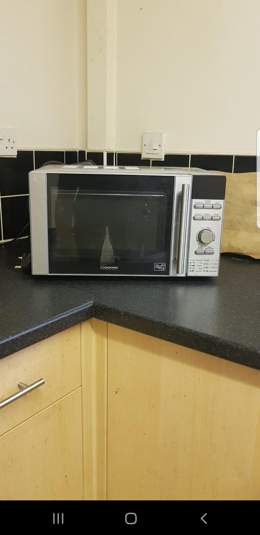 Buy & Sell West Midlands Sandwell - Photos for Lovely Silver 800W Microwave Can Deliver