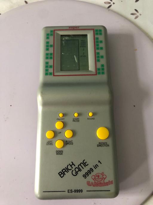 Buy & Sell Wiltshire Westbury - Wiltshire - Photos for Retro brick game. FREE