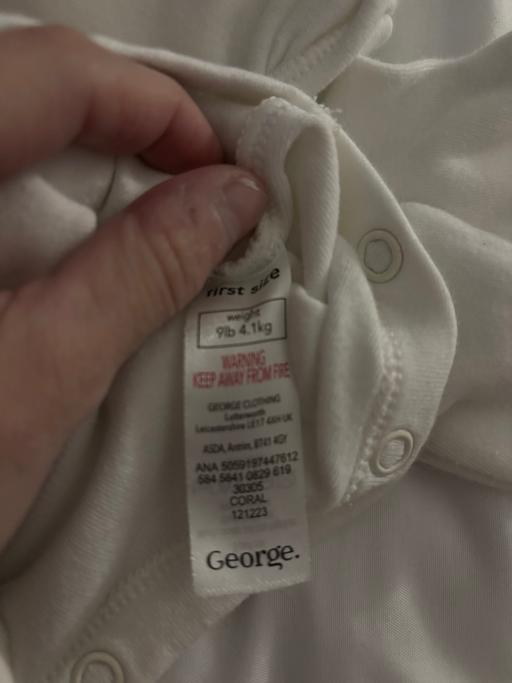 Buy & Sell Somerset Broomfield - Somerset - Photos for First size sleepsuit