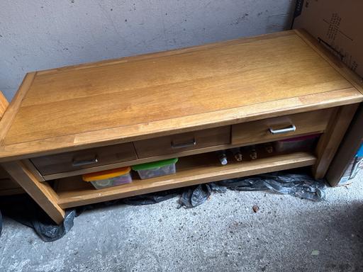 Buy & Sell South East London West Heath - South East London - Photos for Solid oak coffee table or tv table