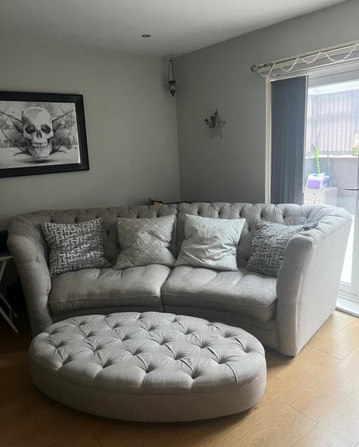 Buy & Sell West Yorkshire Leeds - Photos for Chistiana sofas and footrest