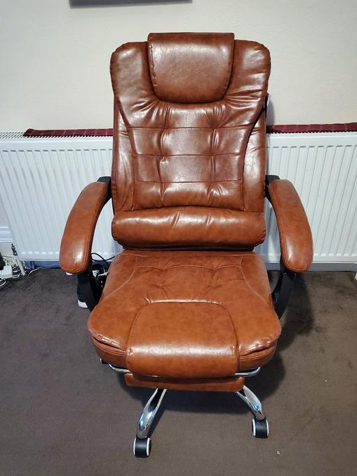 Buy & Sell Essex Southend-on-Sea - Photos for brown recliner chair