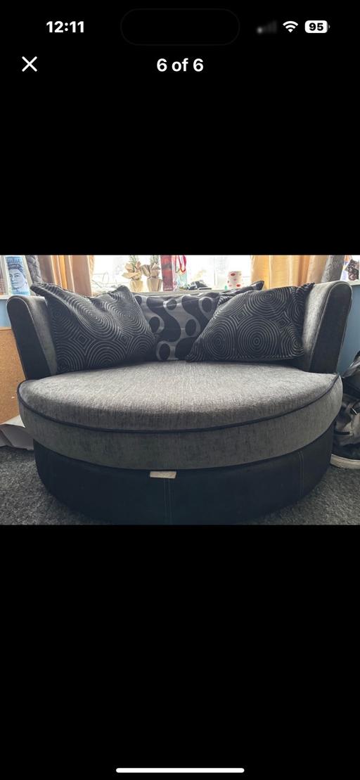 Buy & Sell West Midlands Wolverhampton - Photos for Sofa