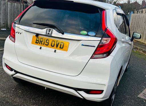 Vehicles West Midlands Birmingham - Photos for Honda Jazz 2019 hybrid