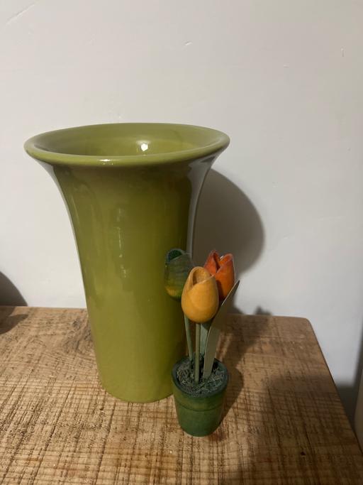 Buy & Sell South Yorkshire Doncaster - Photos for Sage green vase and wooden flowers