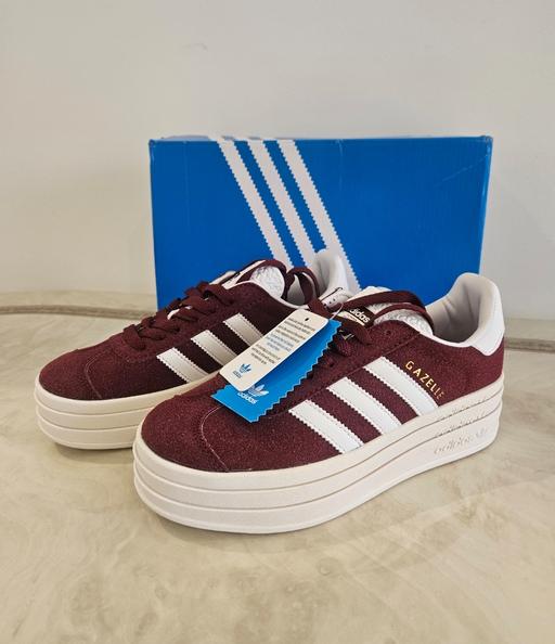 Buy & Sell County Durham Wingate - County Durham - Photos for Adidas platform gazelle trainers size uk4.5