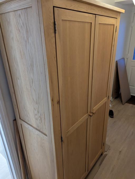 Buy & Sell Gloucestershire South Gloucestershire - Photos for Oak Waverley Wardrobe