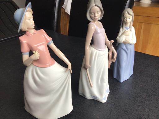 Buy & Sell Leicestershire Oadby and Wigston - Photos for Lladro NAO Ladies